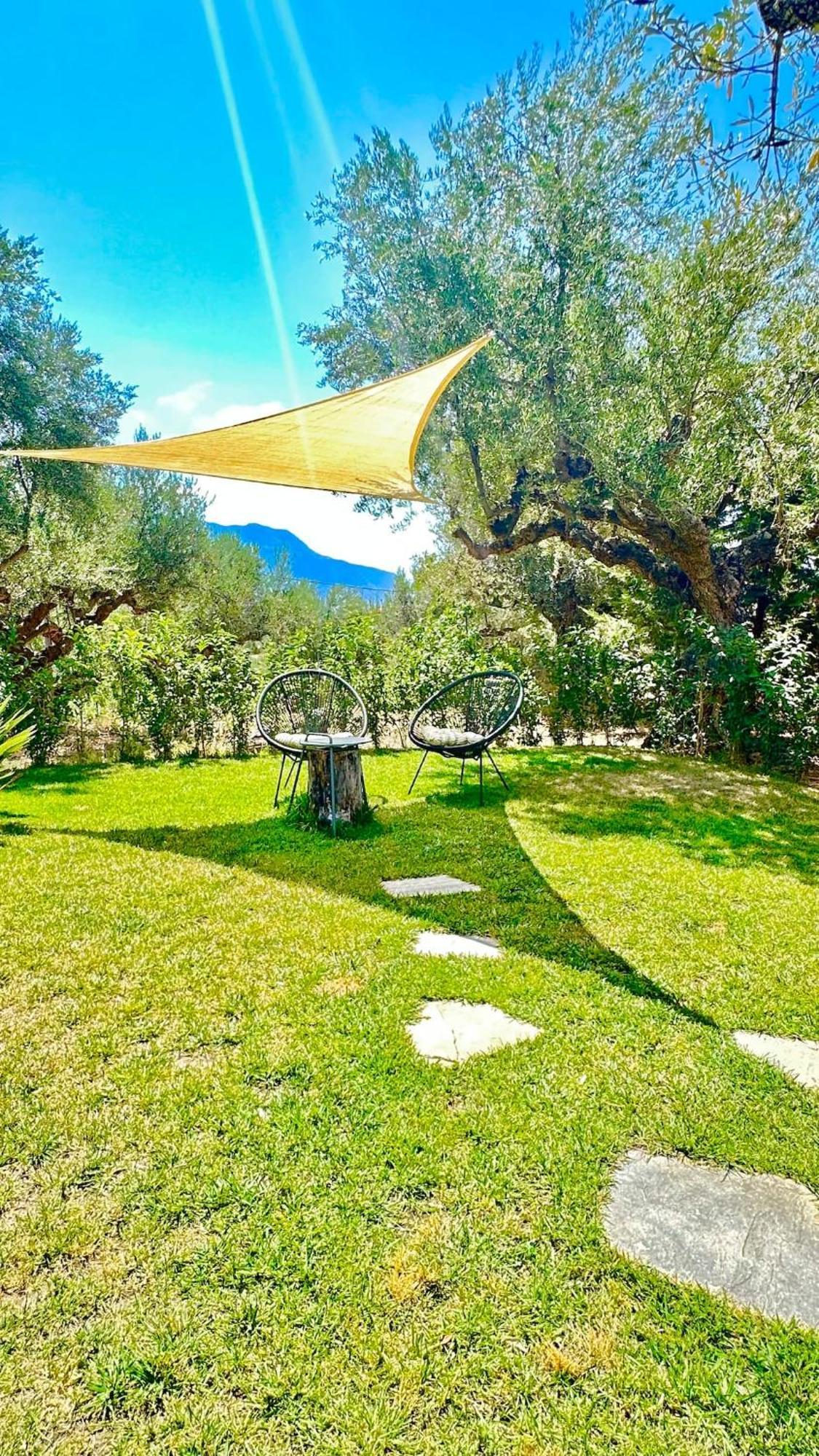 The Secret Garden At Villa Georgia Kalamata Dış mekan fotoğraf